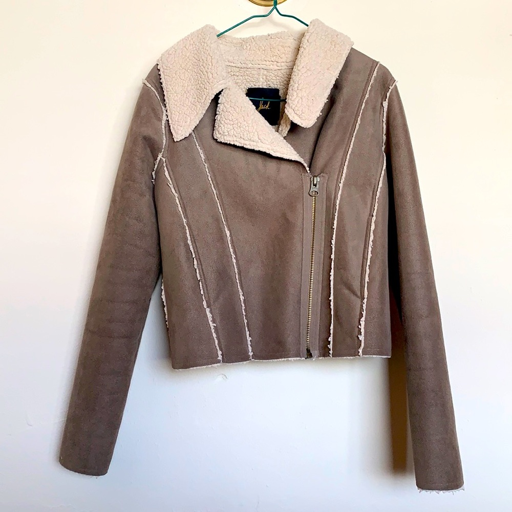 Small suede zip up jacket with fleece inside